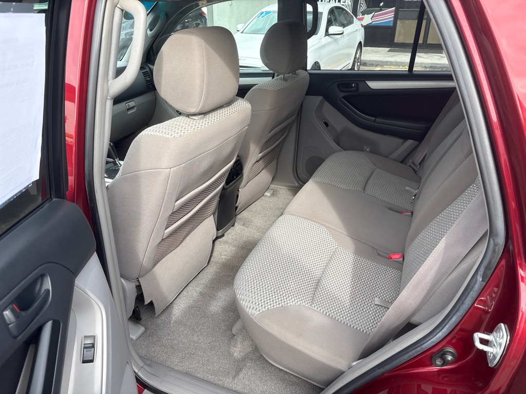 Photo 13 of this TOYOTA 4RUNNER