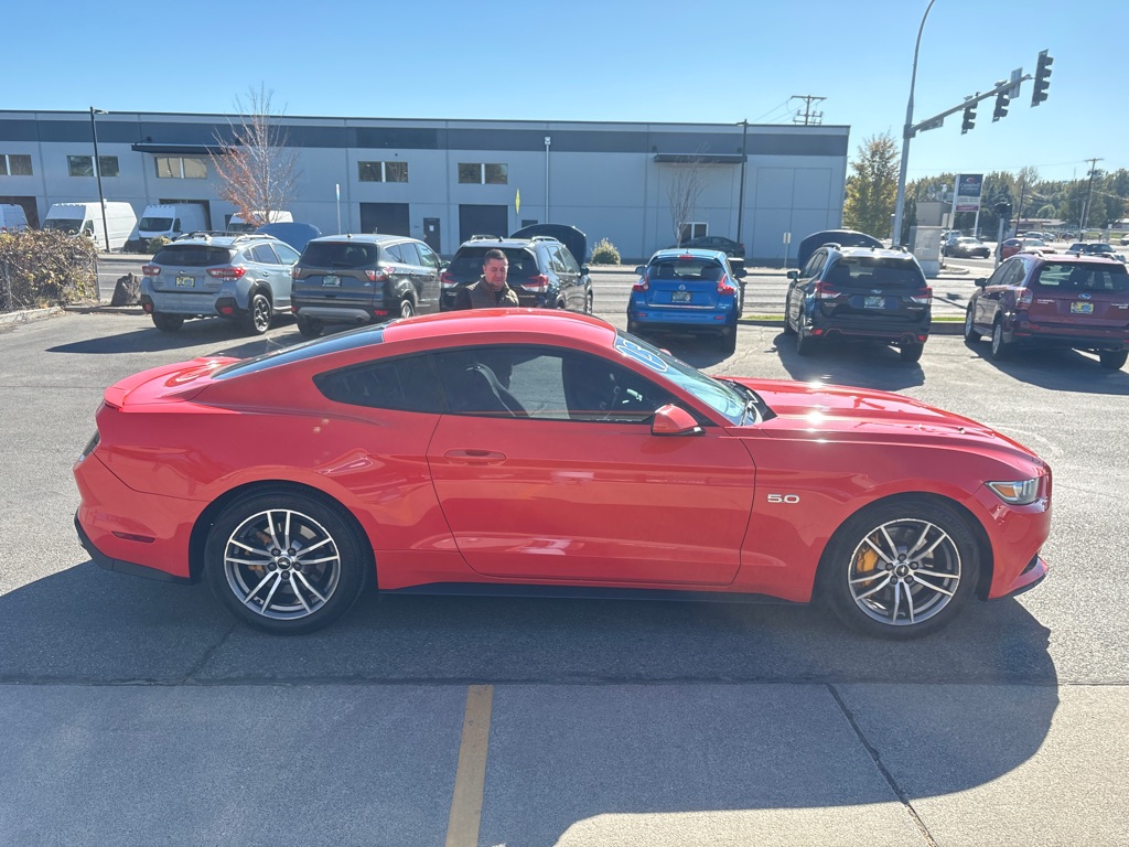 Photo 6 of this FORD MUSTANG