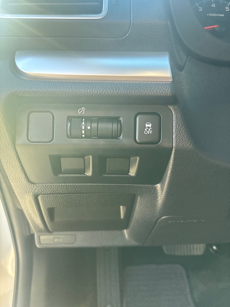 Photo 15 of this SUBARU XV CROSSTREK