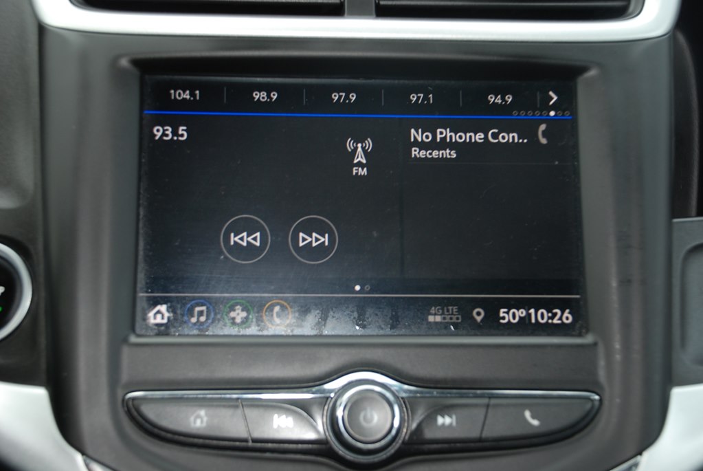 Photo 13 of this CHEVROLET SONIC LT