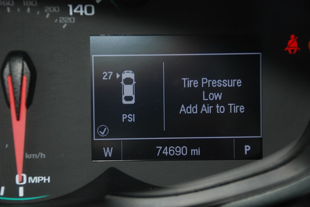 Photo 12 of this CHEVROLET SONIC LT