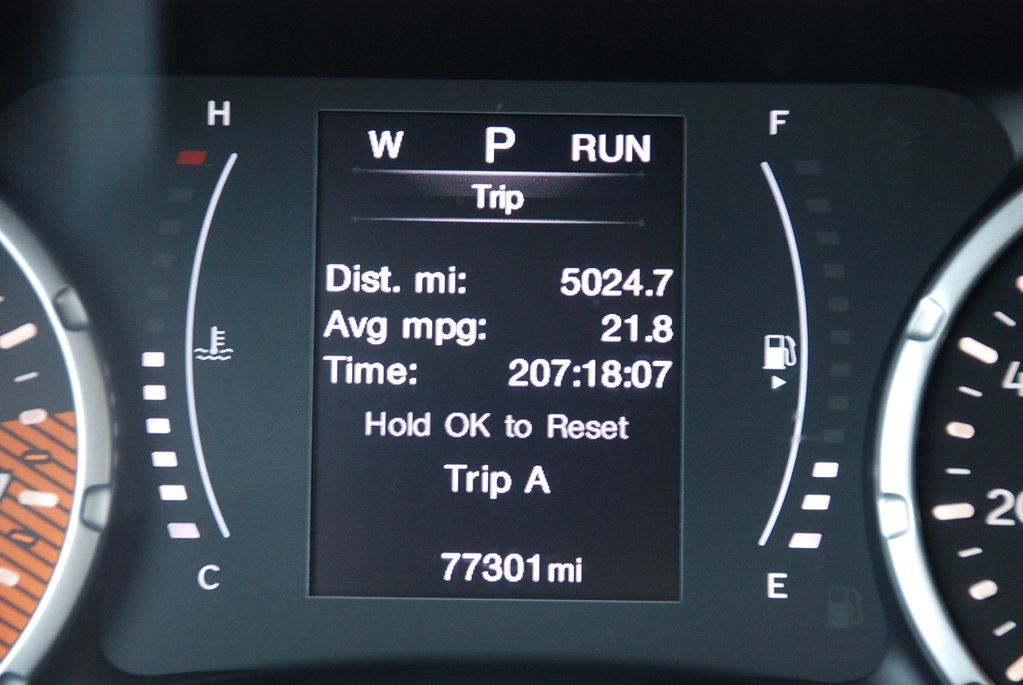 Photo 12 of this JEEP RENEGADE