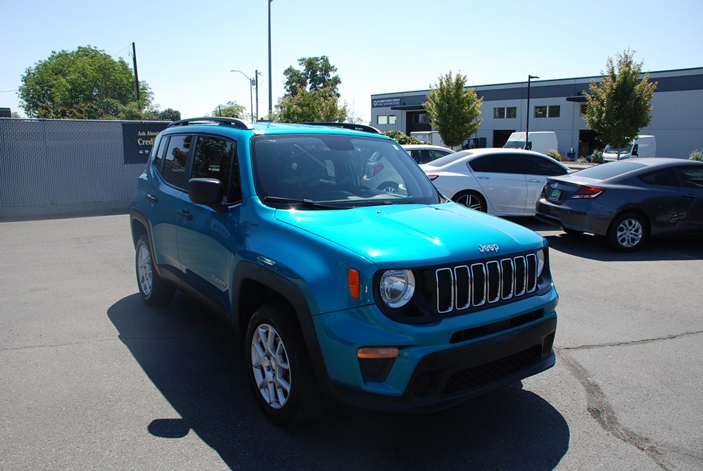 Photo 7 of this JEEP RENEGADE