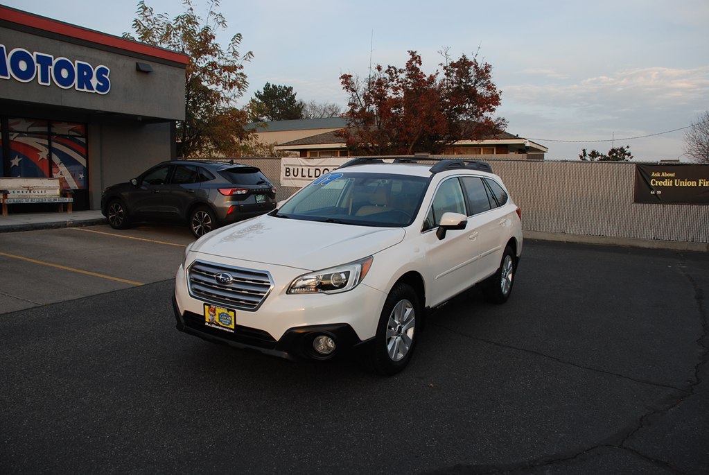 2017 SUBARU OUTBACK