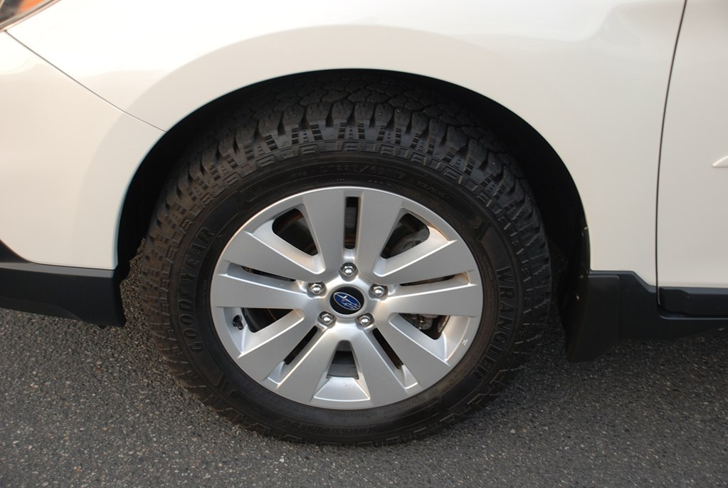 Photo 23 of this SUBARU OUTBACK