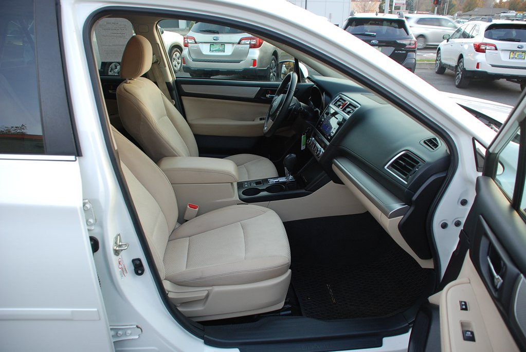 Photo 20 of this SUBARU OUTBACK
