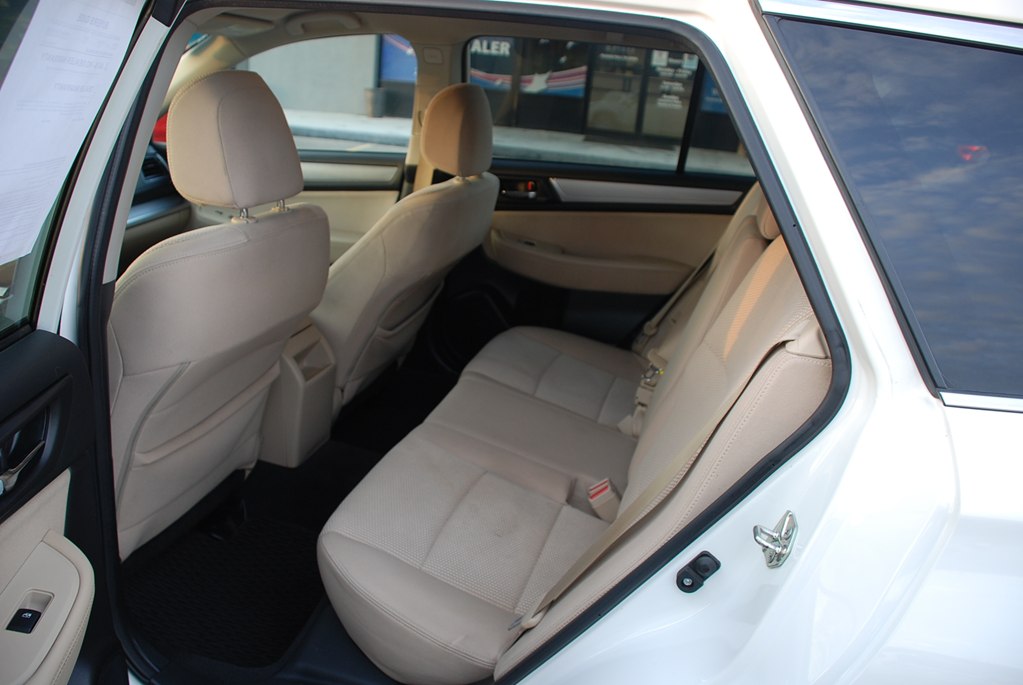 Photo 17 of this SUBARU OUTBACK