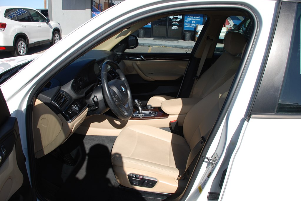 Photo 10 of this BMW X3