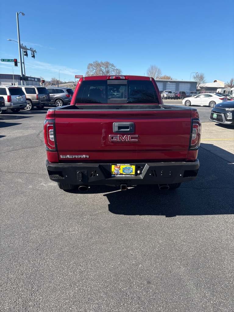 Photo 8 of this GMC SIERRA
