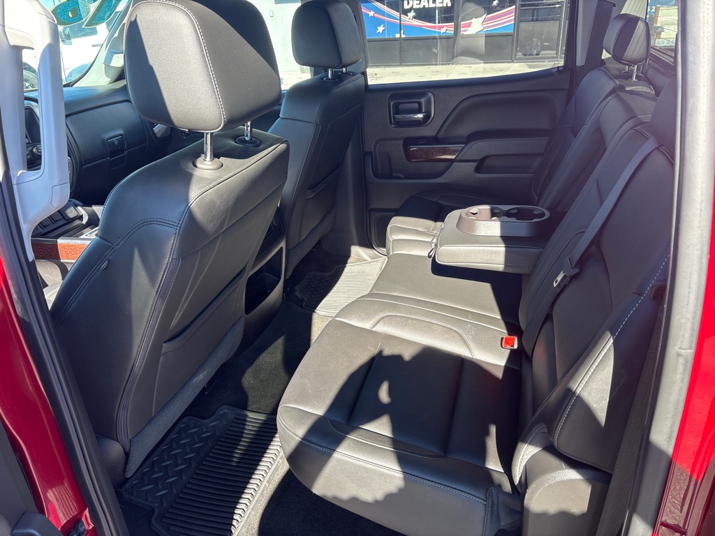 Photo 14 of this GMC SIERRA