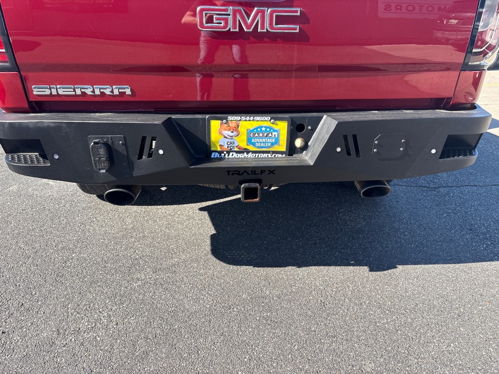 Photo 11 of this GMC SIERRA