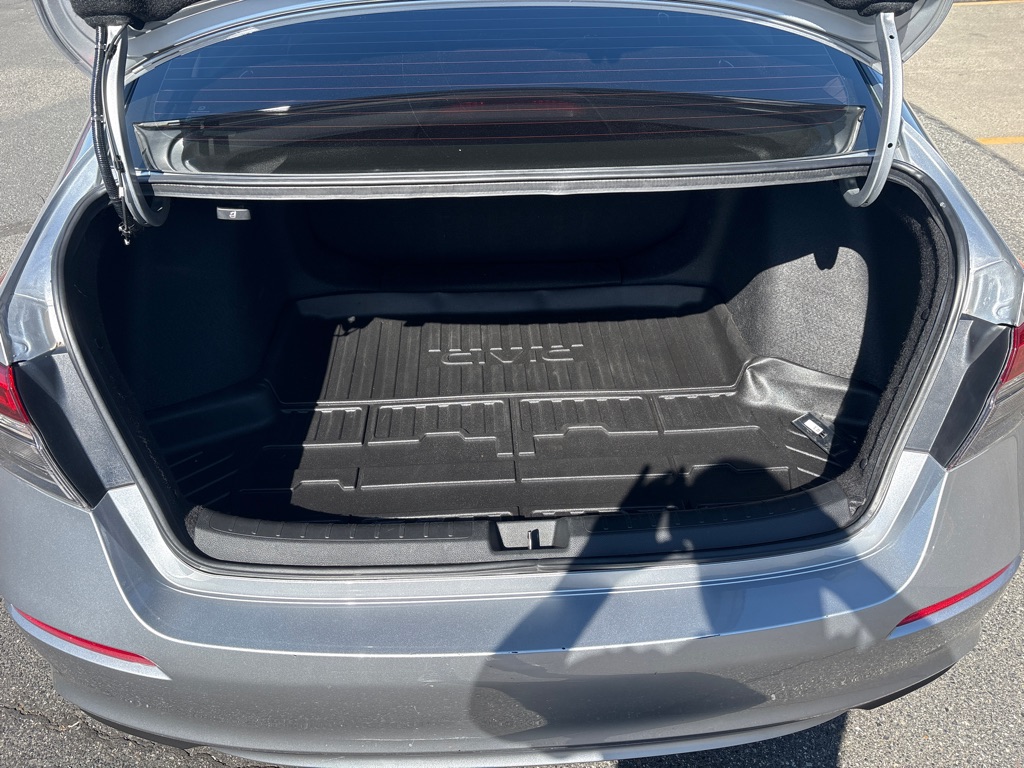 Photo 11 of this HONDA CIVIC