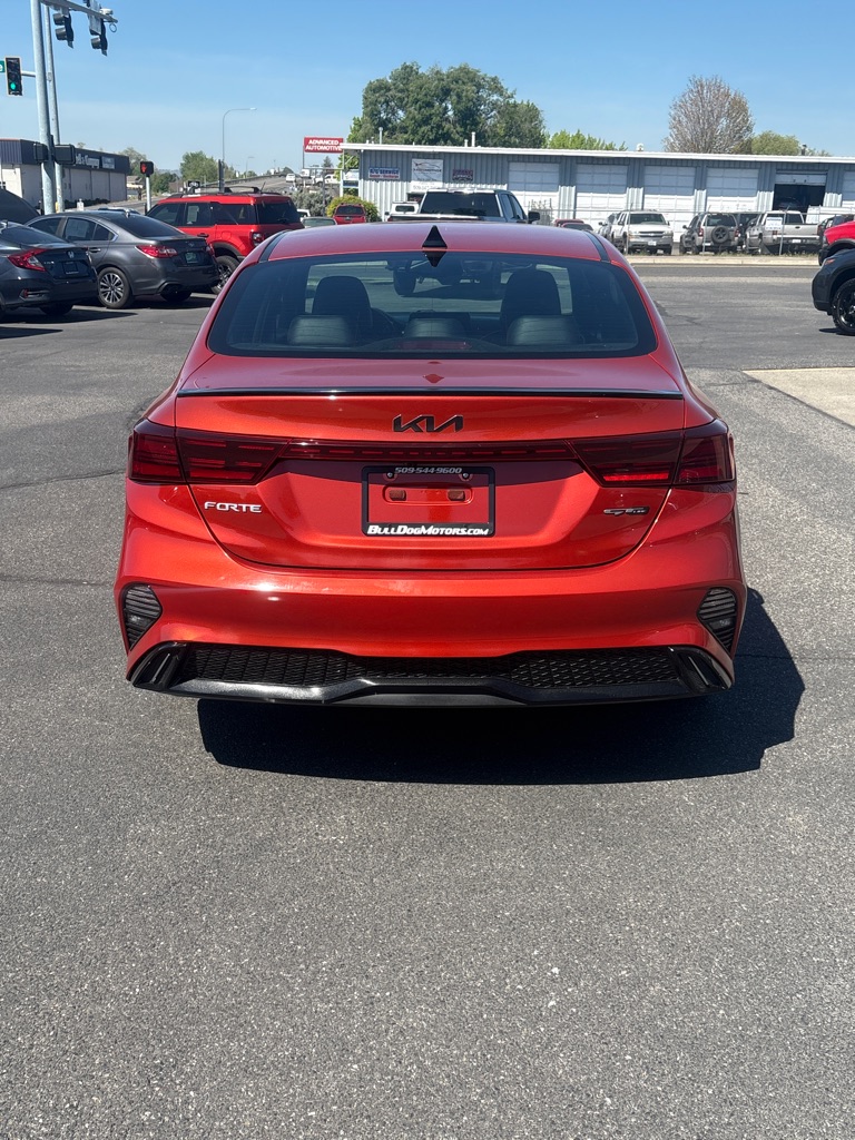 Photo 8 of this KIA FORTE