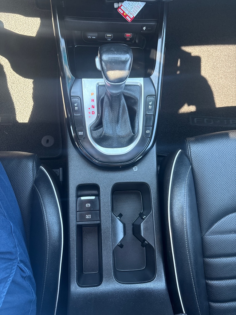 Photo 20 of this KIA FORTE