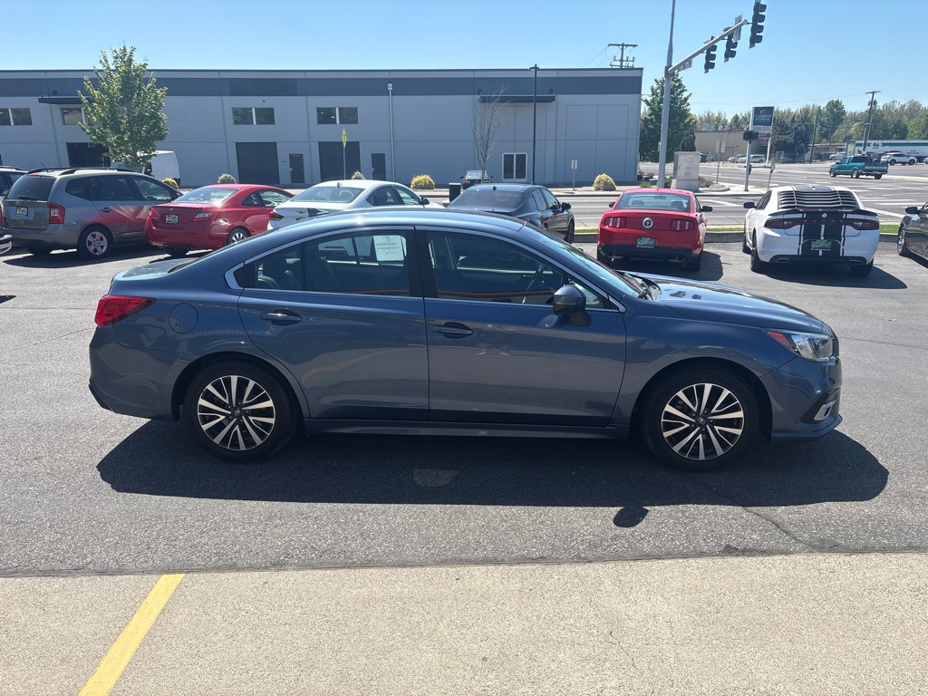 Photo 6 of this SUBARU LEGACY