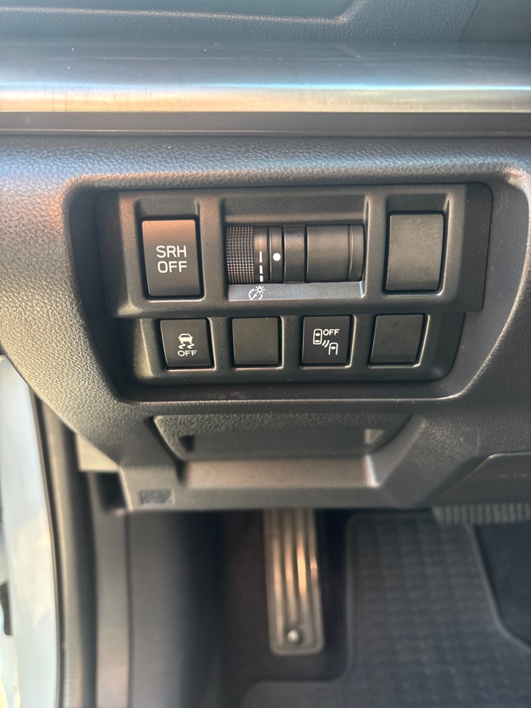 Photo 16 of this SUBARU CROSSTREK