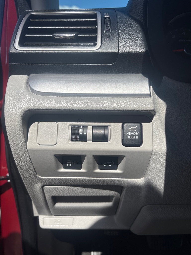 Photo 16 of this SUBARU FORESTER