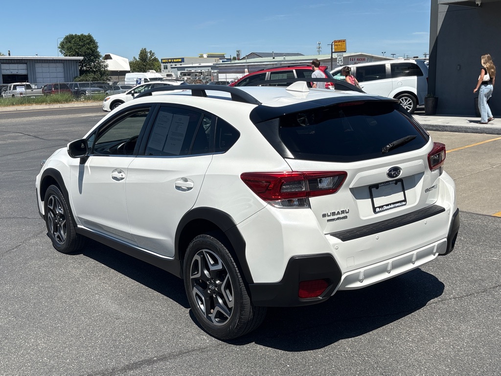 Photo 3 of this SUBARU CROSSTREK
