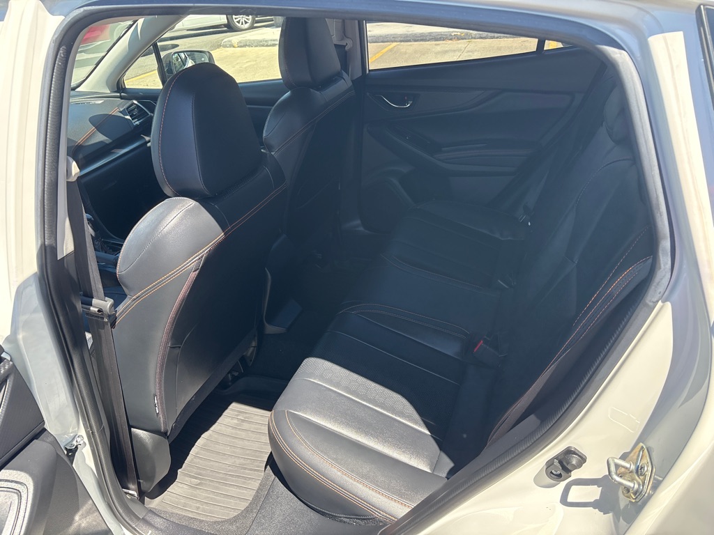 Photo 13 of this SUBARU CROSSTREK