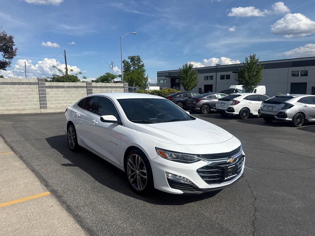Photo 7 of this CHEVROLET MALIBU