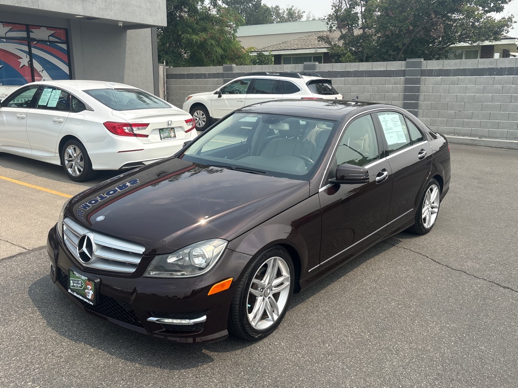 2012 MERCEDES-BENZ C-CLASS