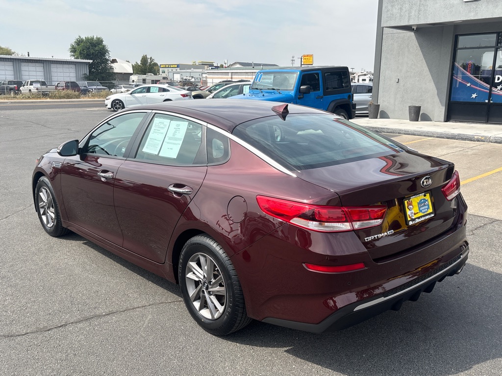 Photo 3 of this KIA OPTIMA