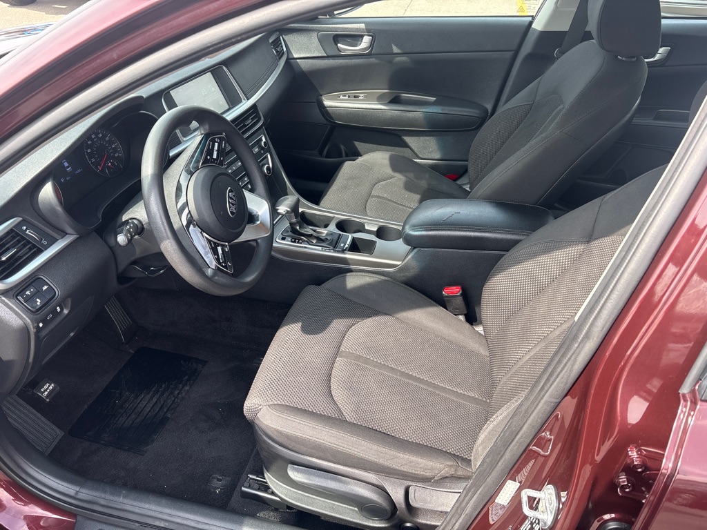 Photo 12 of this KIA OPTIMA