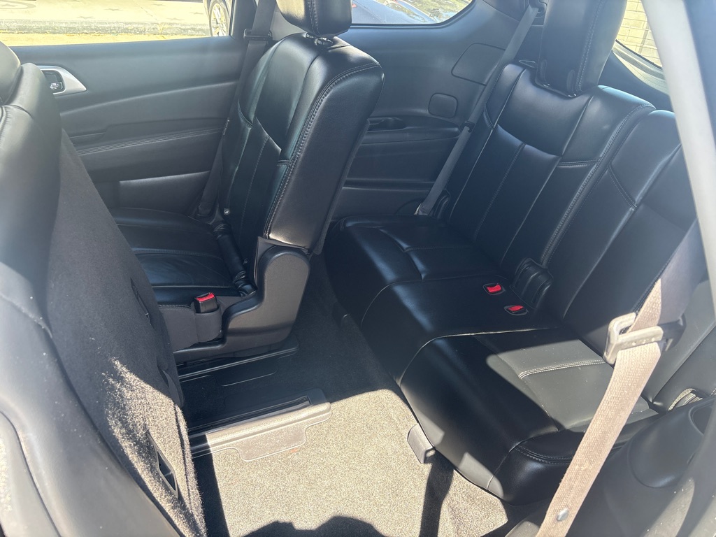 Photo 14 of this NISSAN PATHFINDER