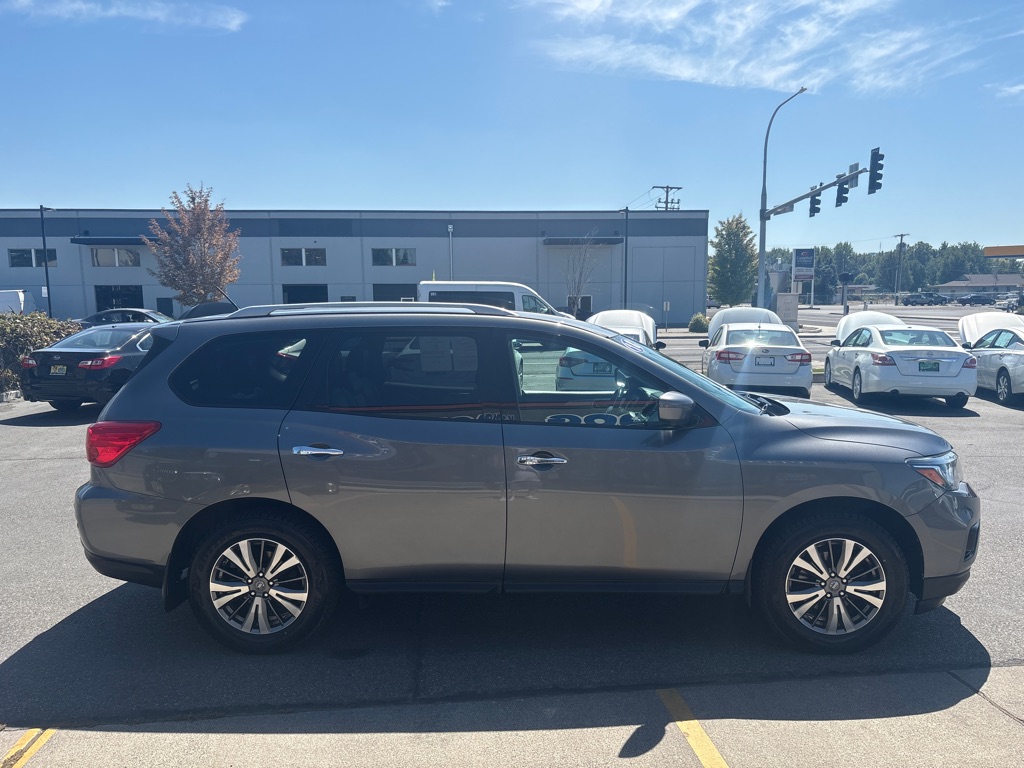 Photo 6 of this NISSAN PATHFINDER