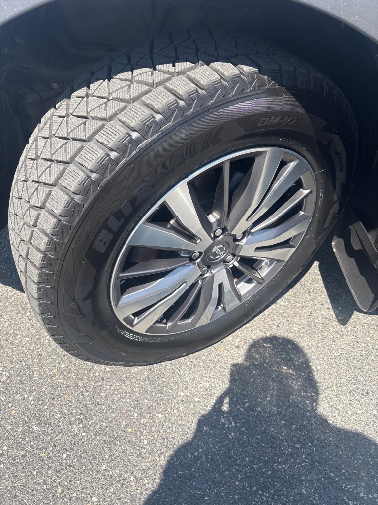 Photo 9 of this NISSAN PATHFINDER