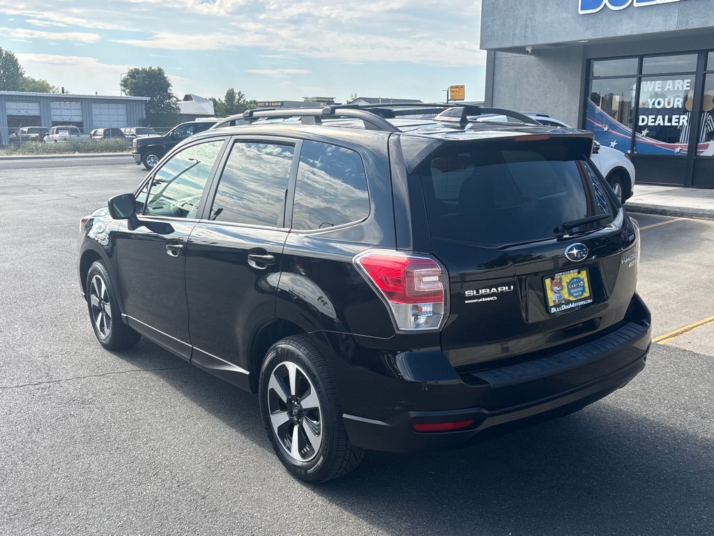 Photo 3 of this SUBARU FORESTER