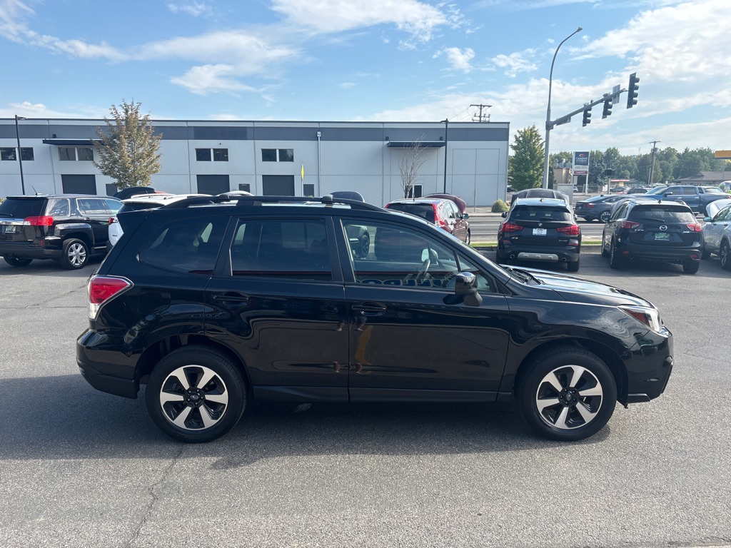 Photo 6 of this SUBARU FORESTER