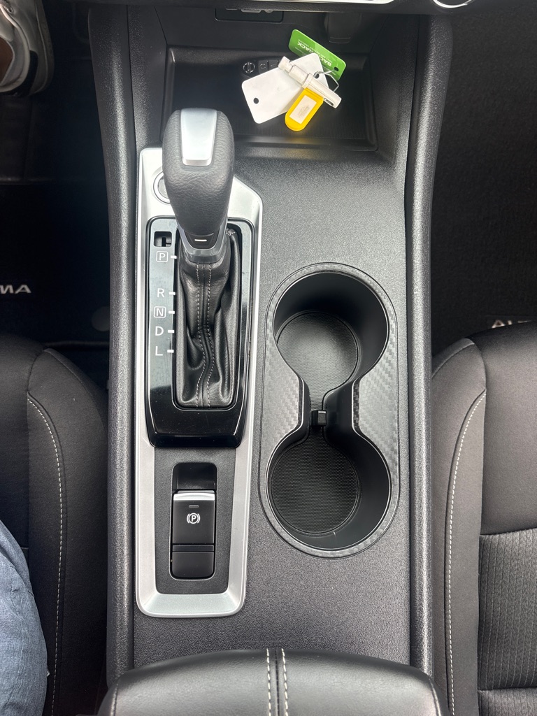 Photo 19 of this NISSAN ALTIMA