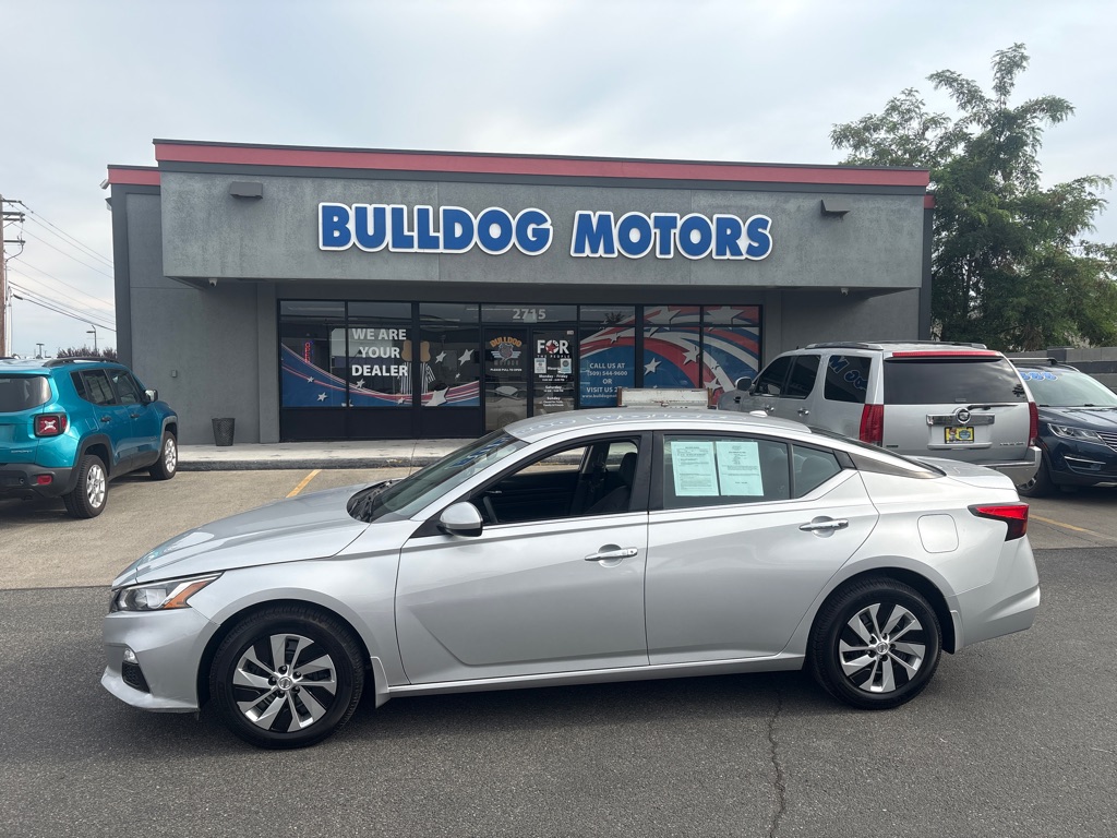 Photo 2 of this NISSAN ALTIMA