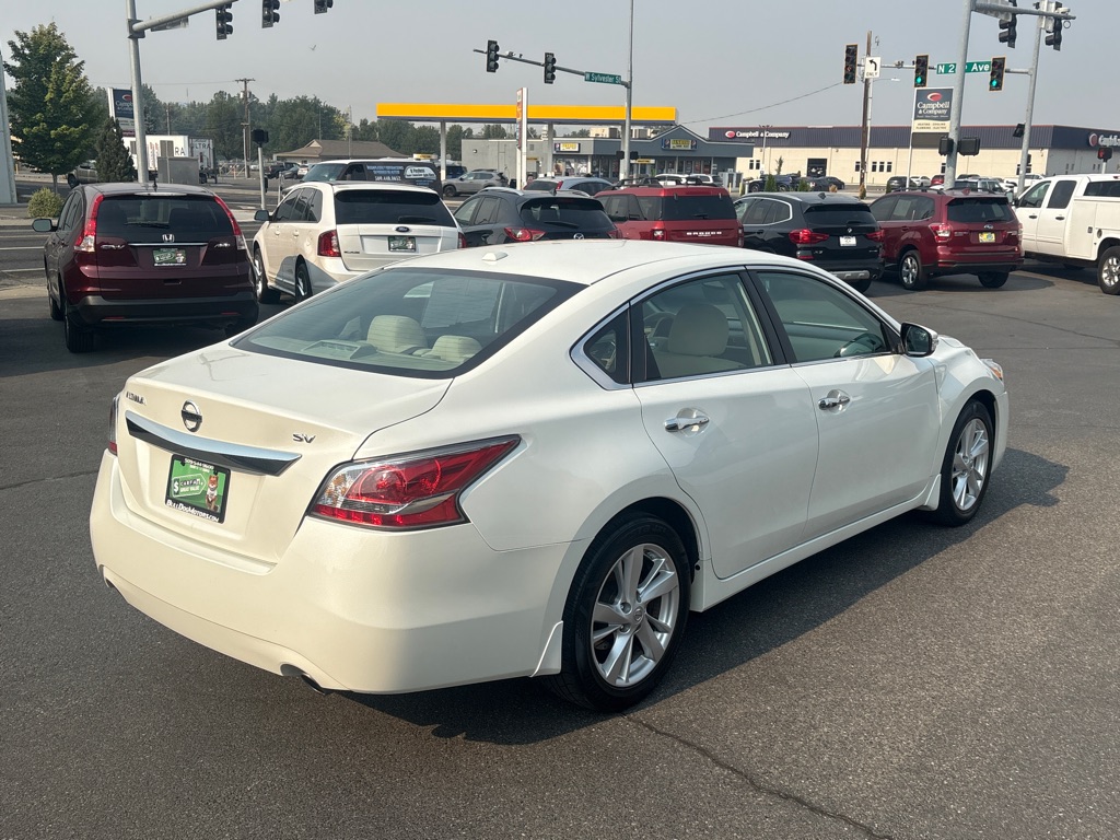 Photo 7 of this NISSAN ALTIMA