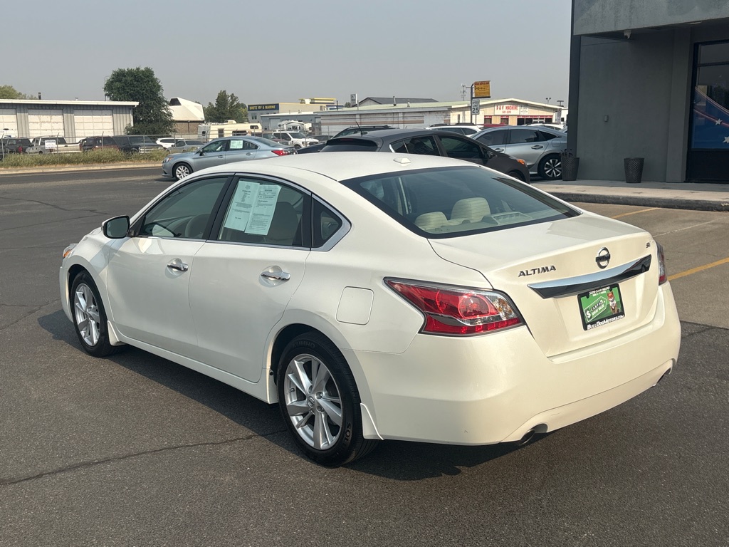 Photo 3 of this NISSAN ALTIMA