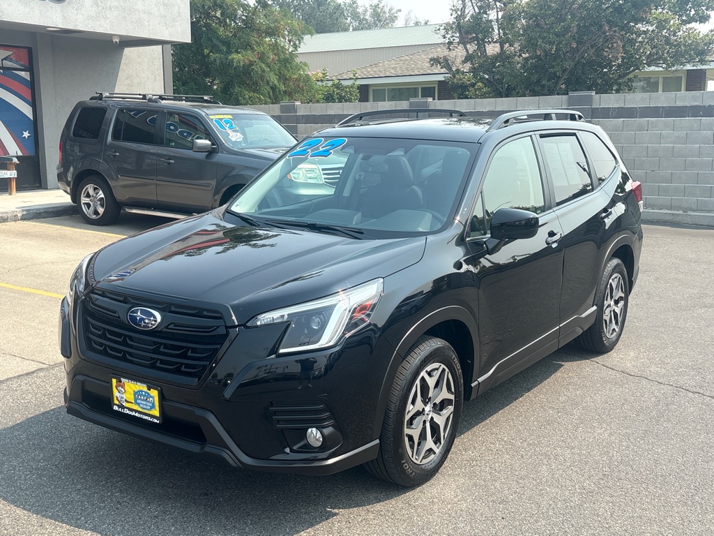2022 SUBARU FORESTER
