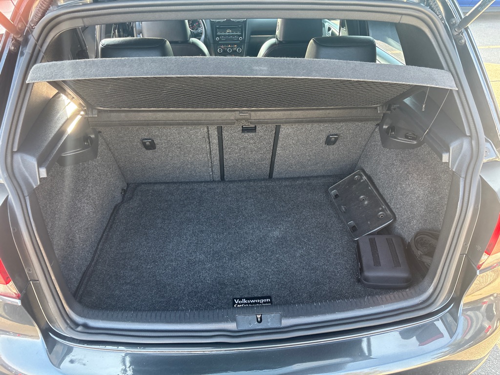 Photo 11 of this VOLKSWAGEN GTI