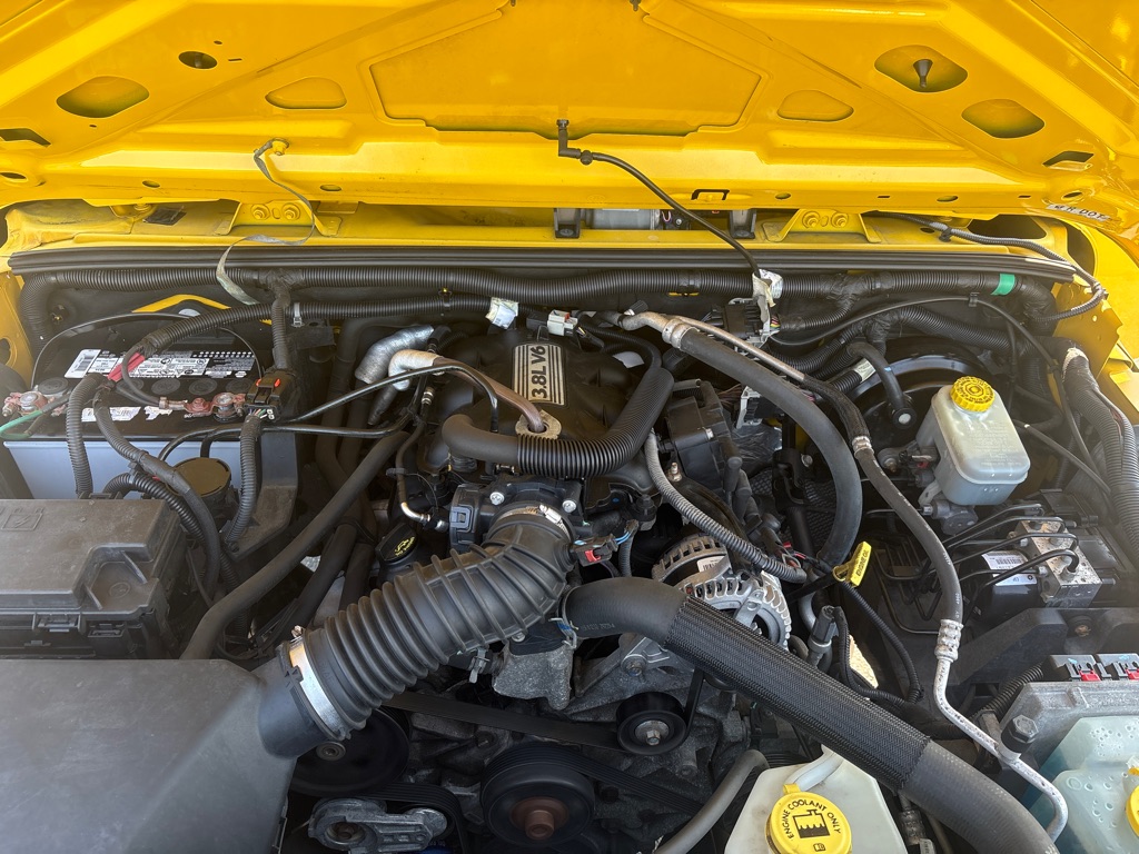 Photo 10 of this JEEP WRANGLER UNLIMI