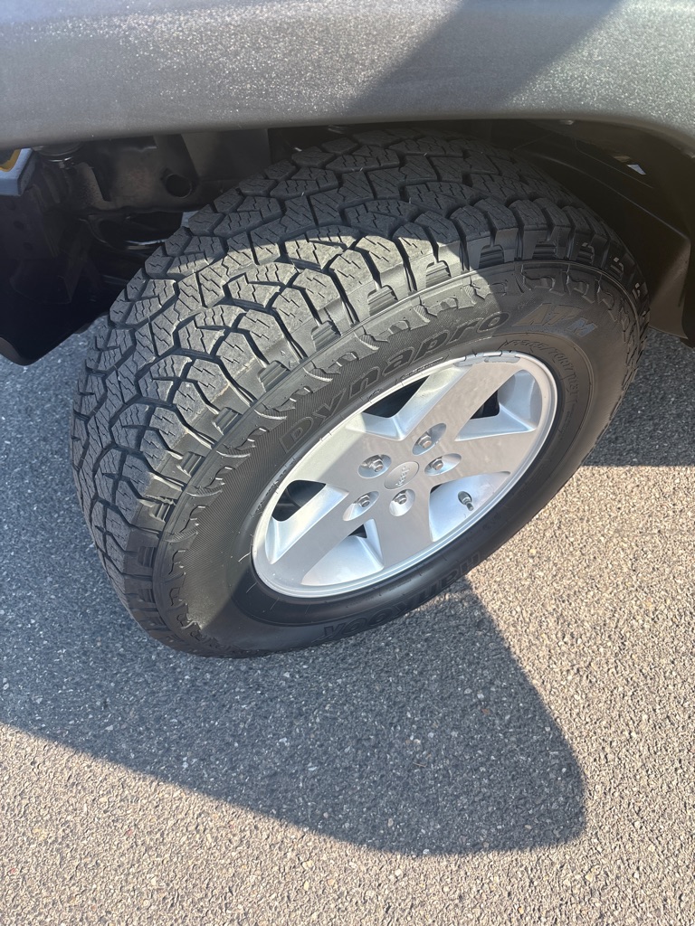 Photo 9 of this JEEP WRANGLER UNLIMI
