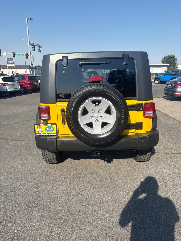 Photo 8 of this JEEP WRANGLER UNLIMI