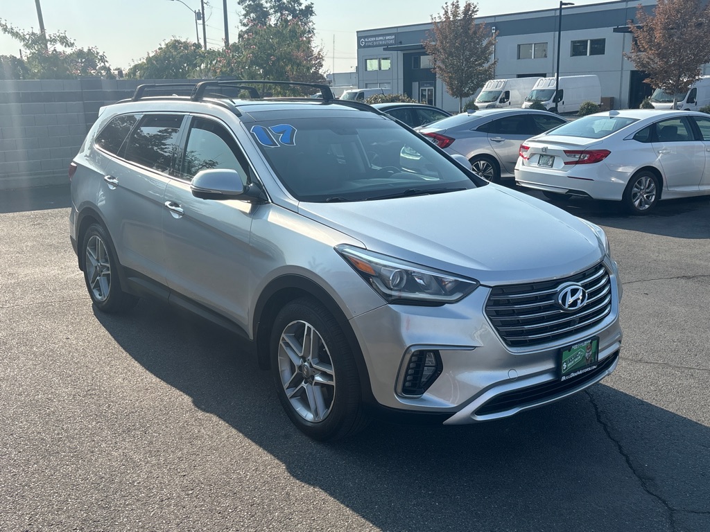 Photo 5 of this HYUNDAI SANTA FE