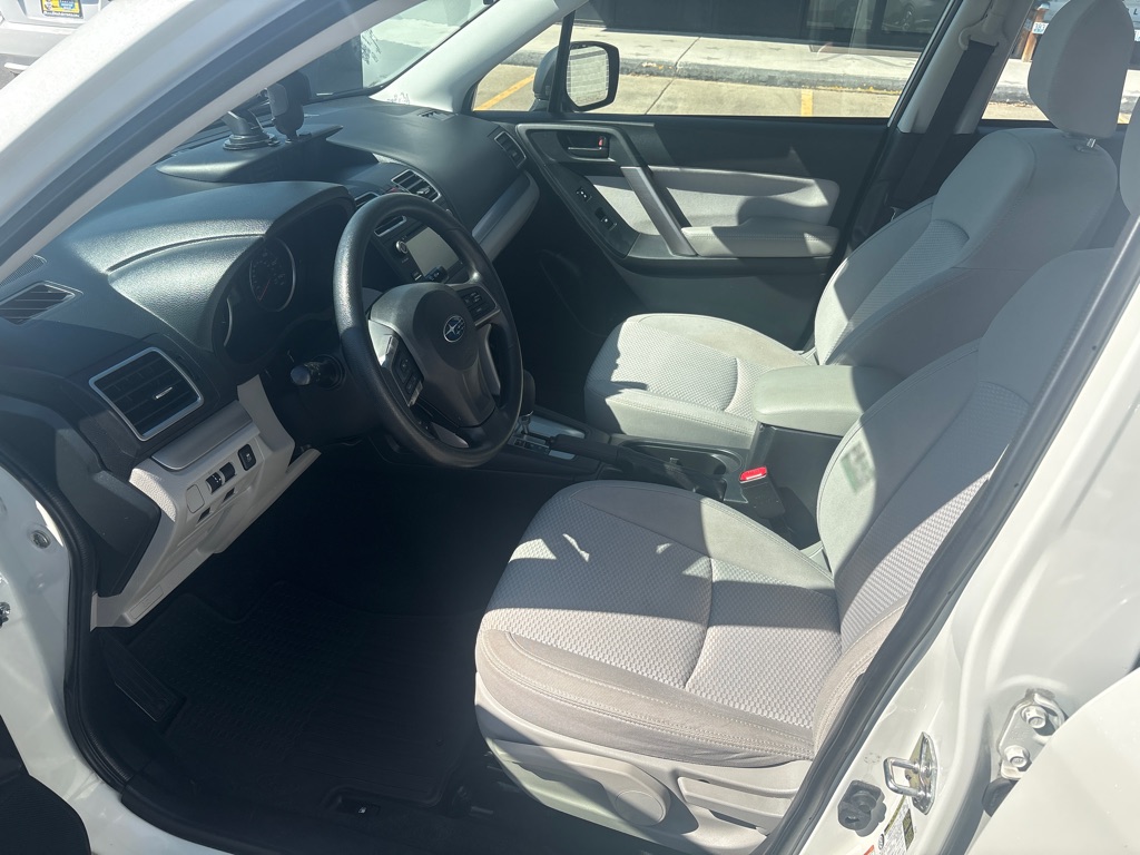Photo 12 of this SUBARU FORESTER