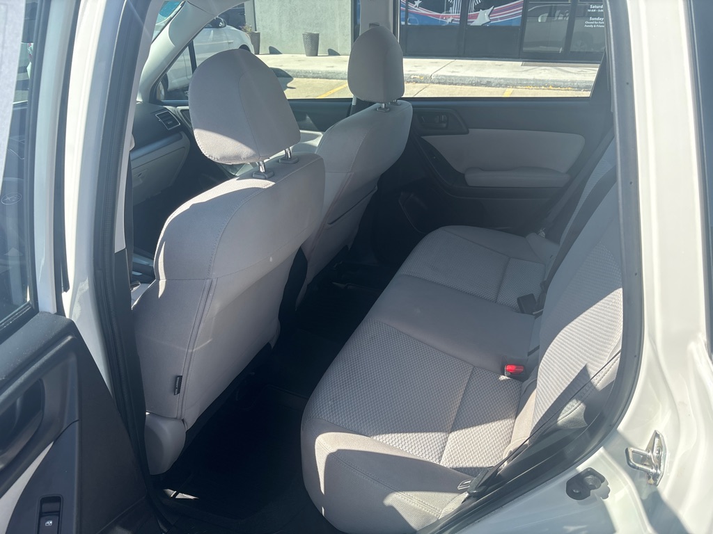 Photo 13 of this SUBARU FORESTER