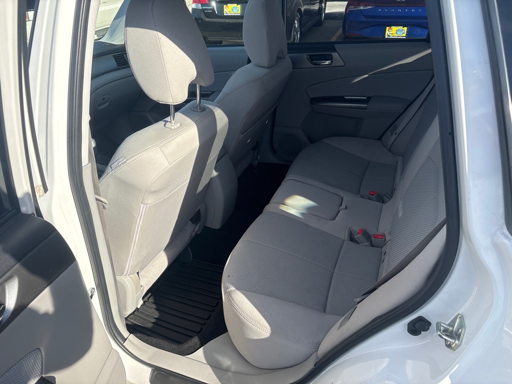 Photo 13 of this SUBARU FORESTER