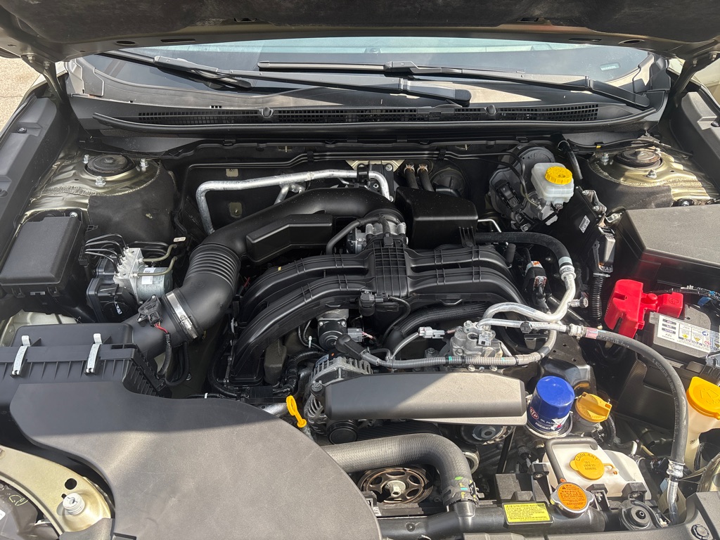 Photo 10 of this SUBARU OUTBACK