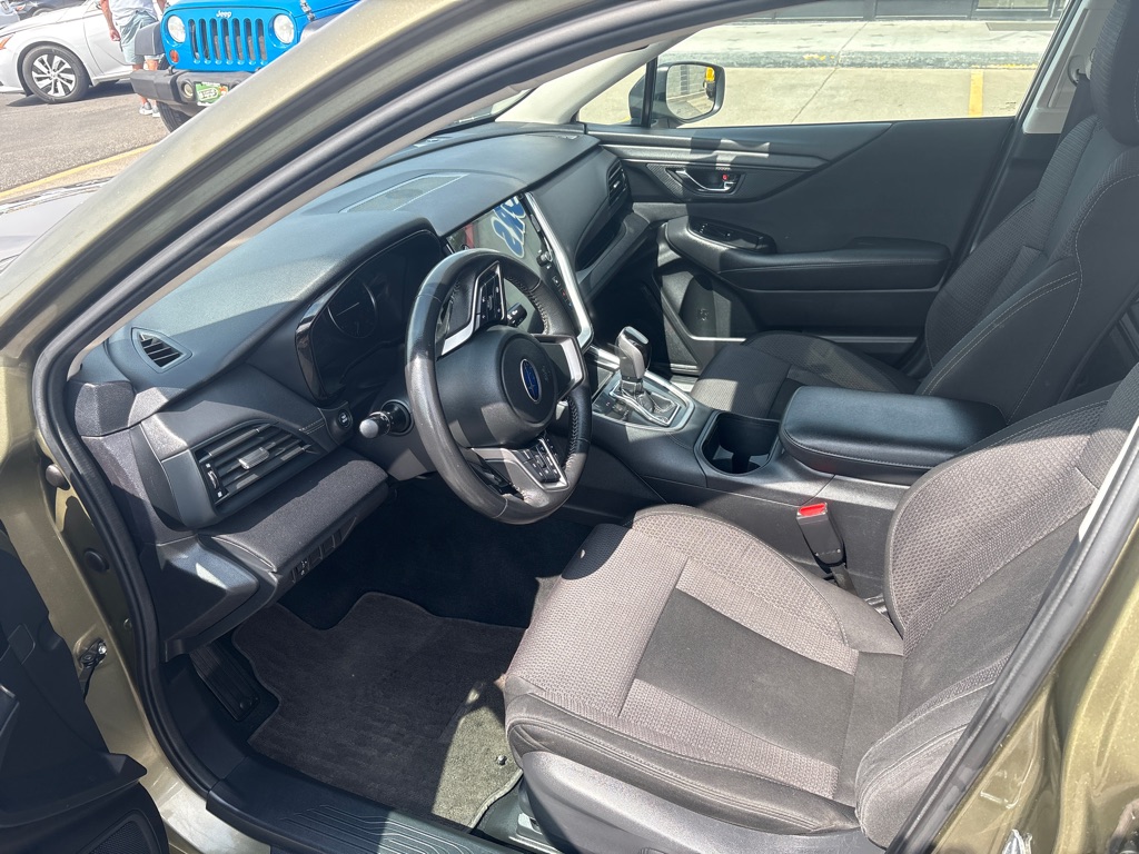 Photo 12 of this SUBARU OUTBACK