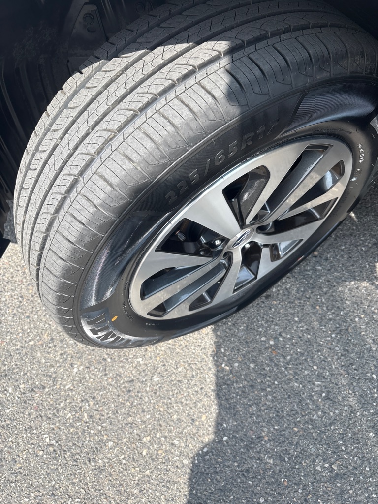 Photo 9 of this SUBARU OUTBACK