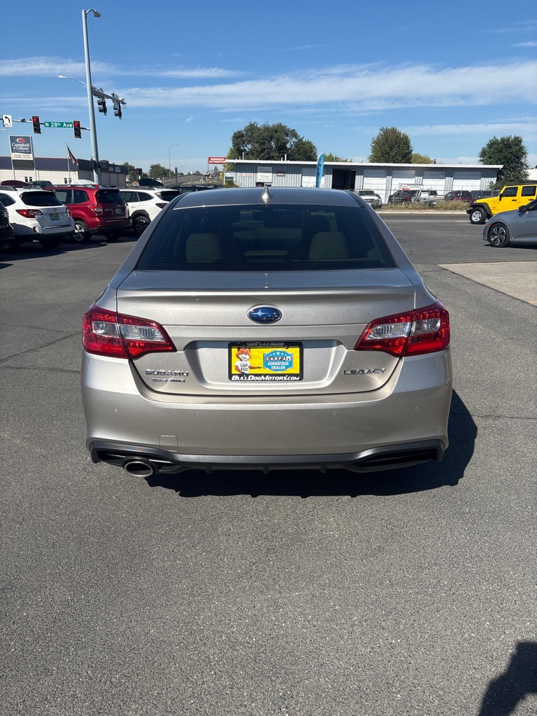 Photo 8 of this SUBARU LEGACY