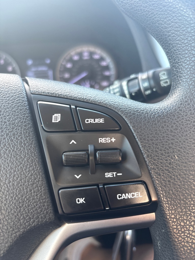 Photo 18 of this HYUNDAI TUCSON